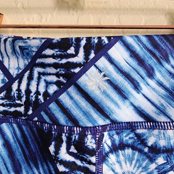 Athleta Biker Running Athletic Shorts Small - Picture 9 of 9